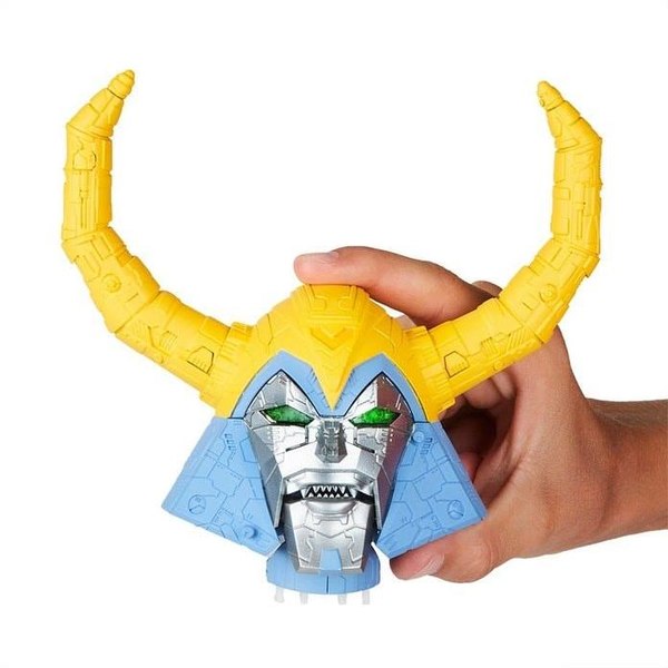 Unicron Removable Head Feature Revealed  (1 of 6)